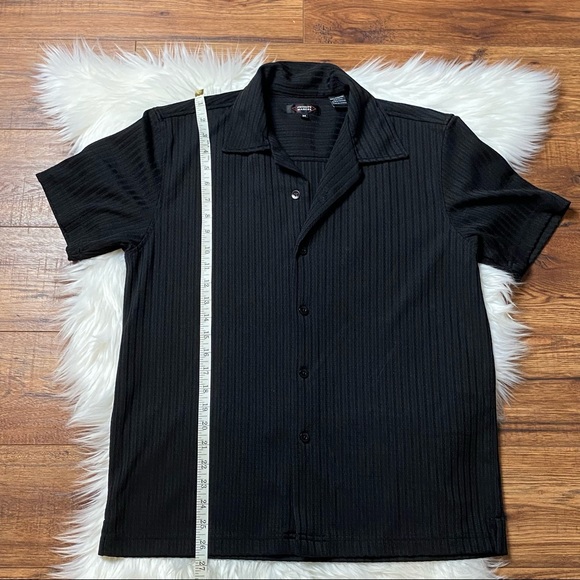 Phillipe Marcel Black Pleated Button Down Polo EUC - Picture 4 of 7